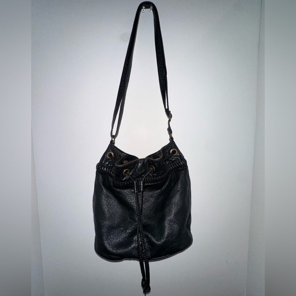 BONGO Black Leather Shoulder Bag